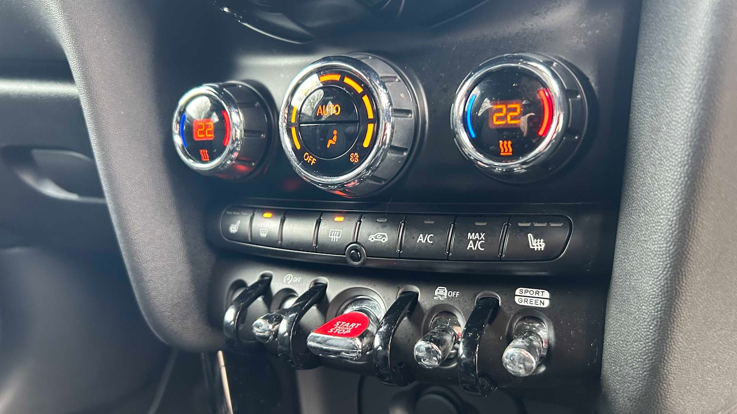 Used MINI Hatch 2023 for sale - 77123502: Photo 32