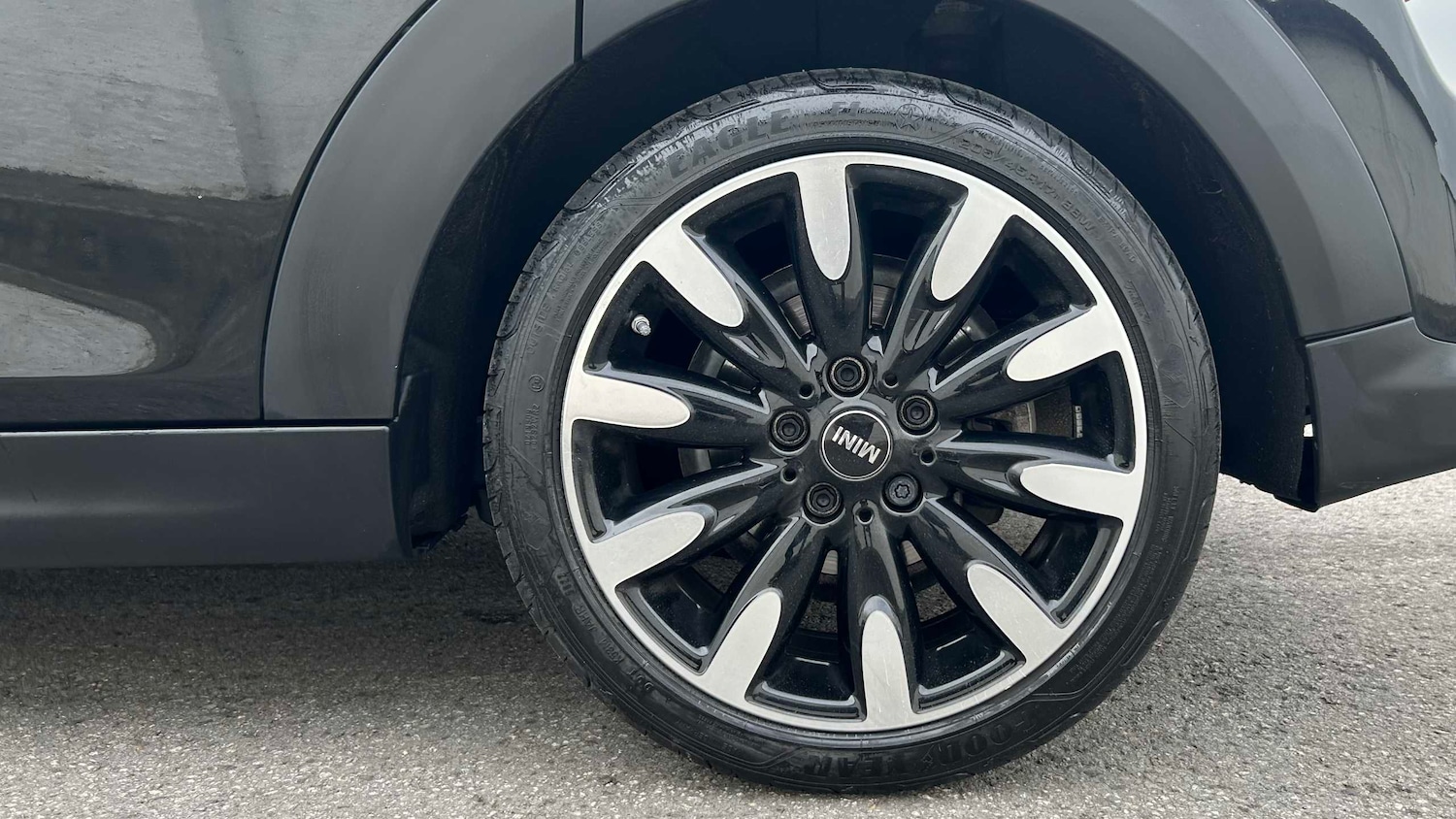 Used MINI Hatch 2023 for sale - 77123502: Photo 8