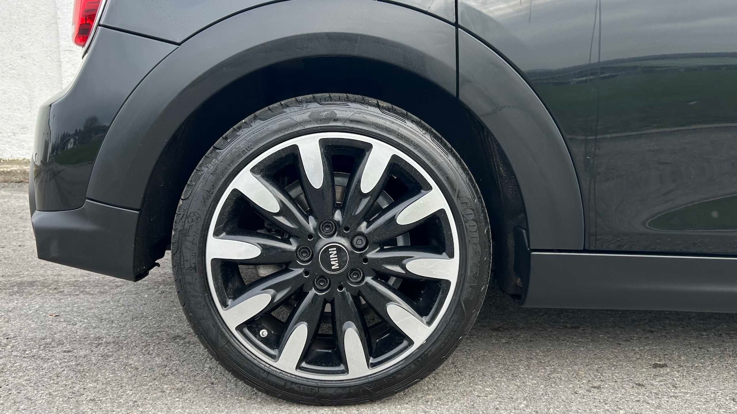 Used MINI Hatch 2023 for sale - 77123502: Photo 9