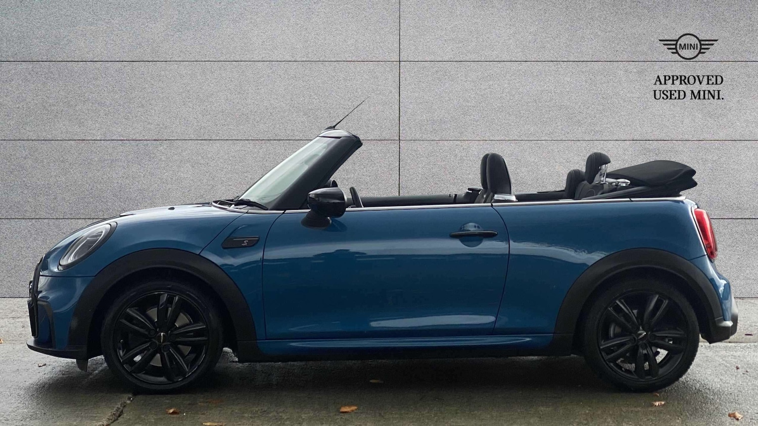 Used MINI Convertible 2023 for sale - 76373788: Photo 11