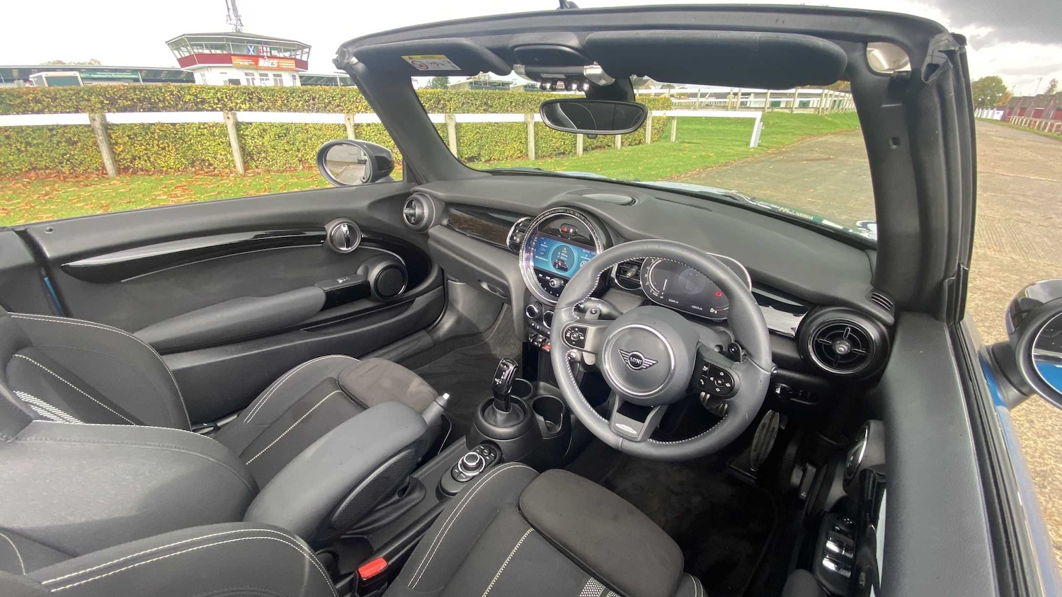Used MINI Convertible 2023 for sale - 76373788: Photo 23