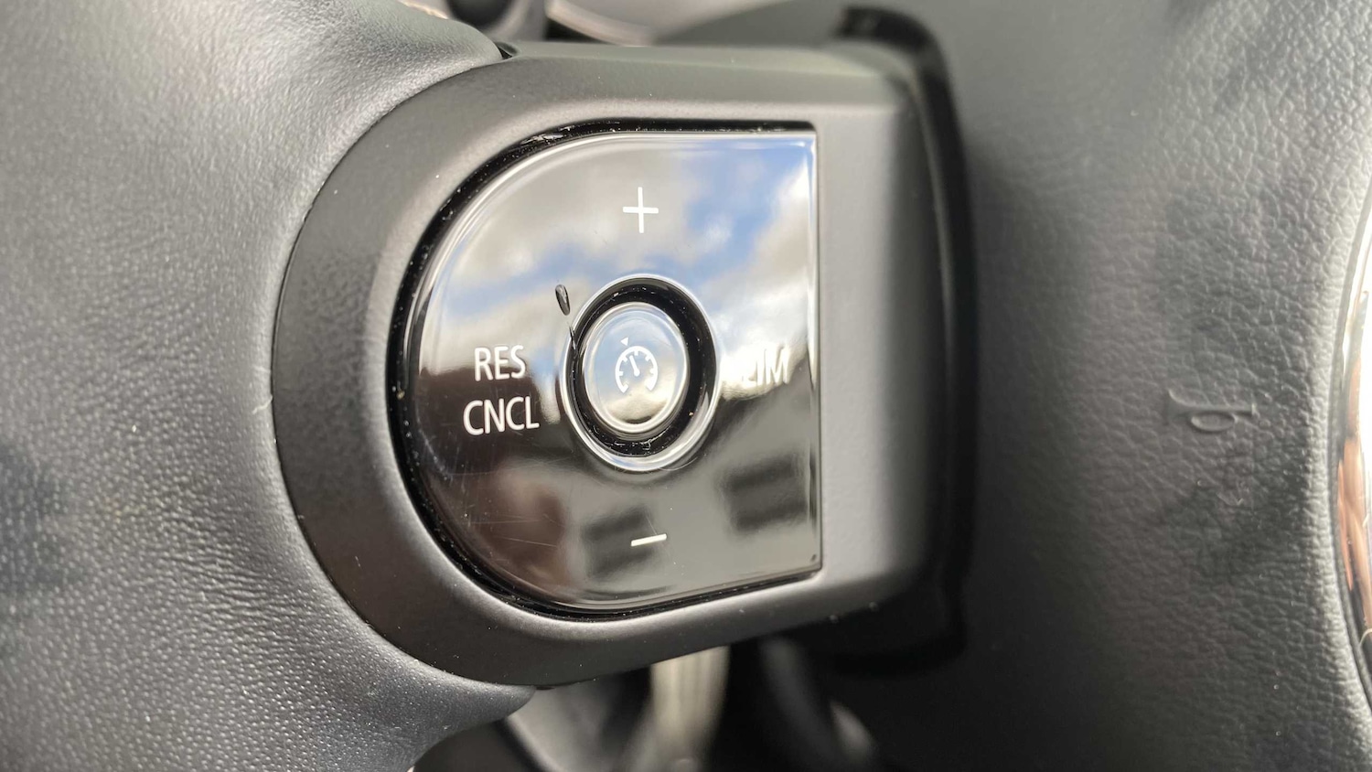 Used MINI Convertible 2023 for sale - 76373788: Photo 33