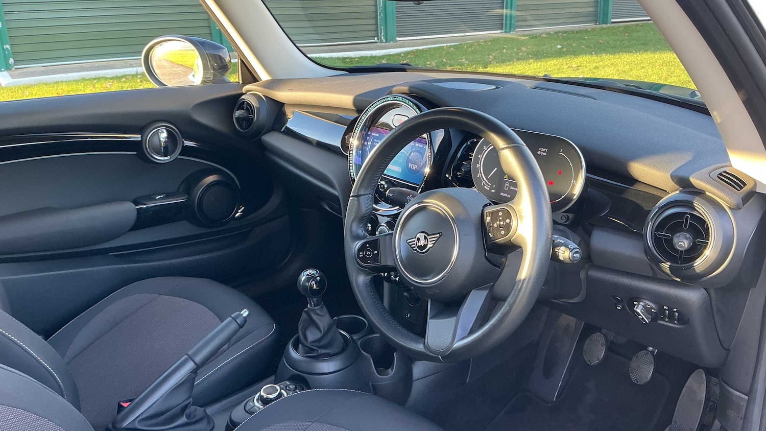 Used MINI Hatch 2022 for sale - 76692150: Photo 8