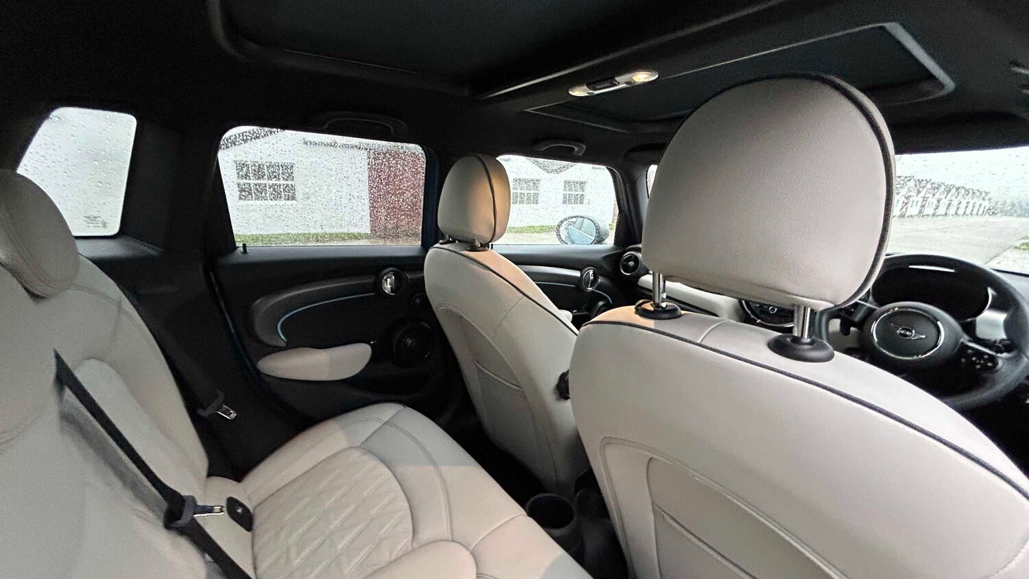 Used MINI Hatch 2023 for sale - 78052107: Photo 17