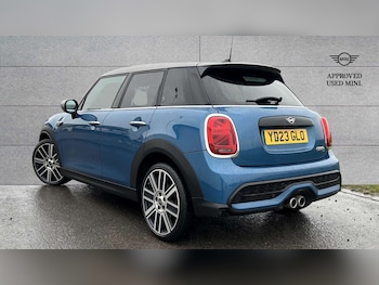 Used MINI Hatch 2023 for sale - 78052107: Photo