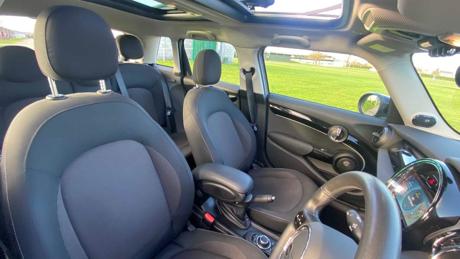 Used MINI Hatch 2022 for sale - 76746196: Photo 14