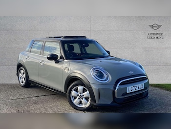 2022 - 1.5 Cooper Classic 5dr Auto
