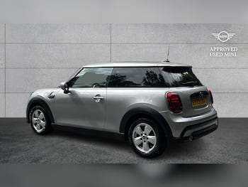 Used MINI Hatch 2024 for sale - 79702443: Photo