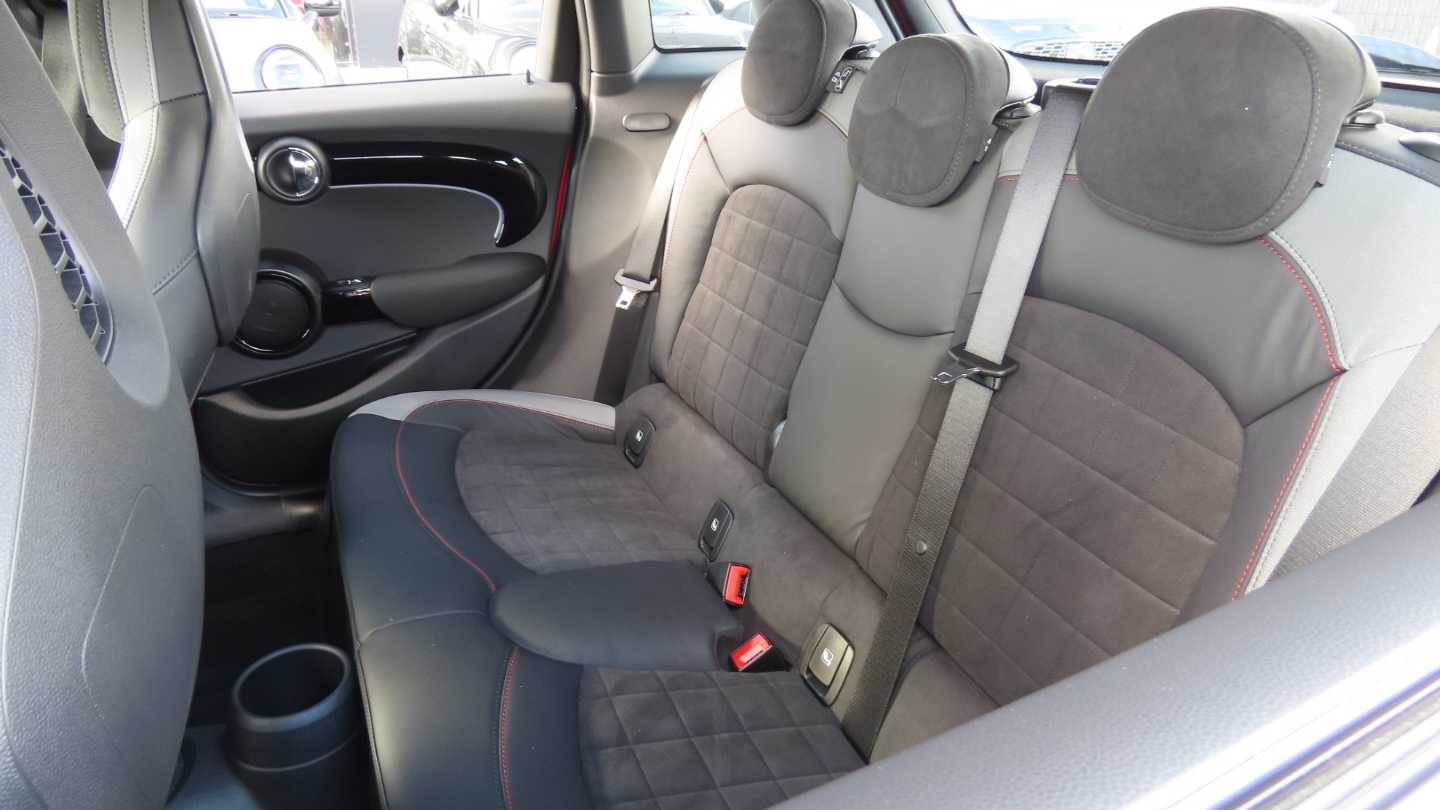 Used MINI Hatch 2023 for sale - 77577183: Photo 12