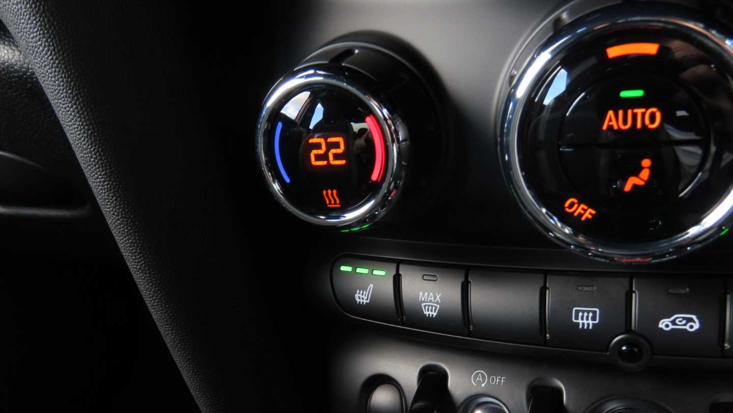 Used MINI Hatch 2023 for sale - 77577183: Photo 32