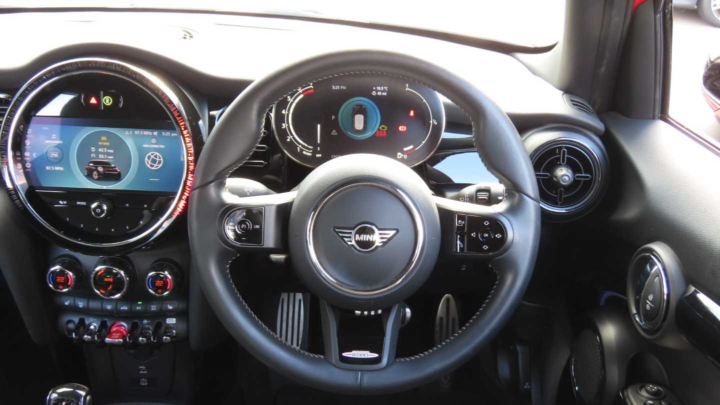 Used MINI Hatch 2023 for sale - 77577183: Photo 5