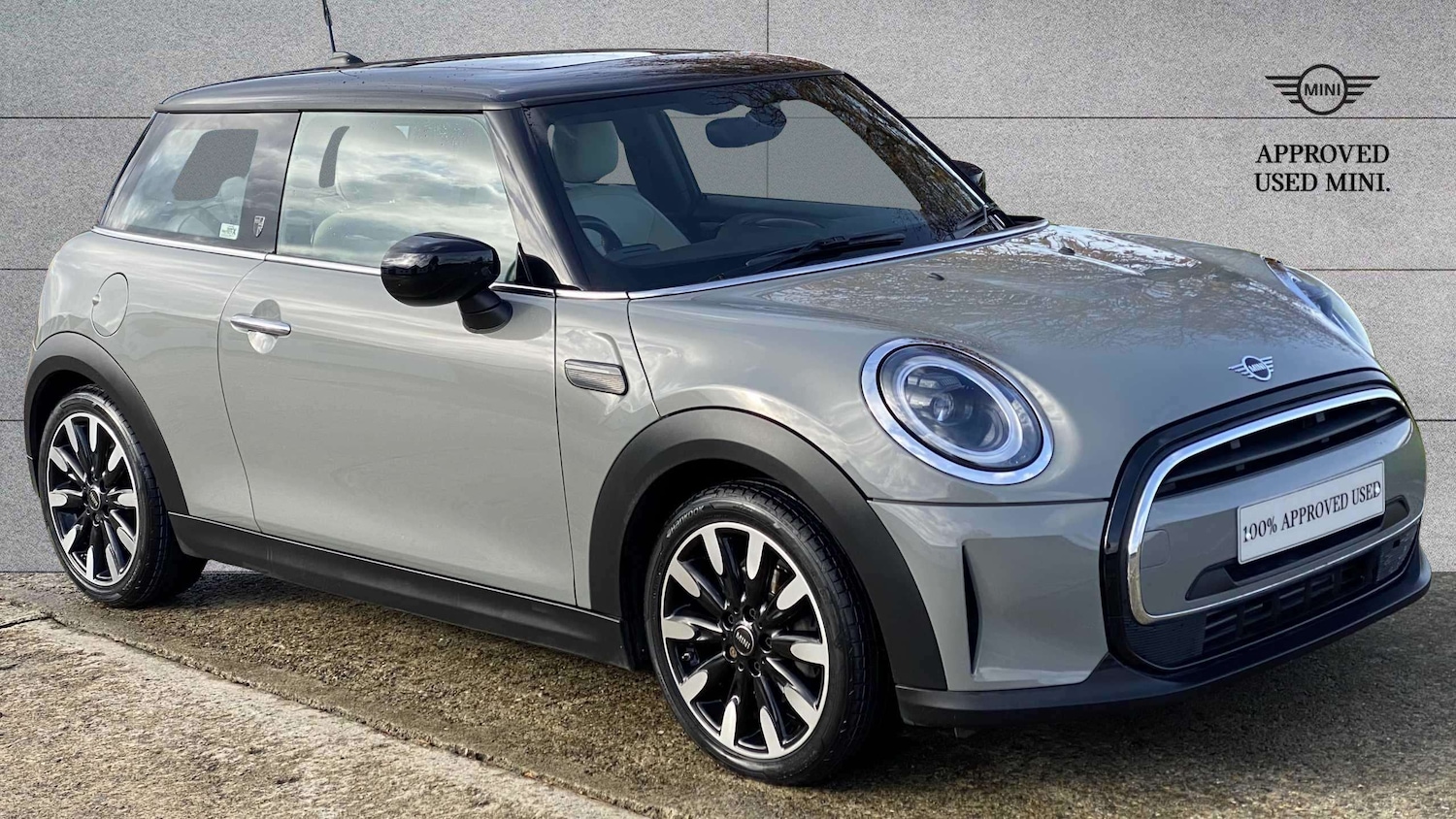 Used MINI Hatch 2021 for sale - 76411208: Photo 1