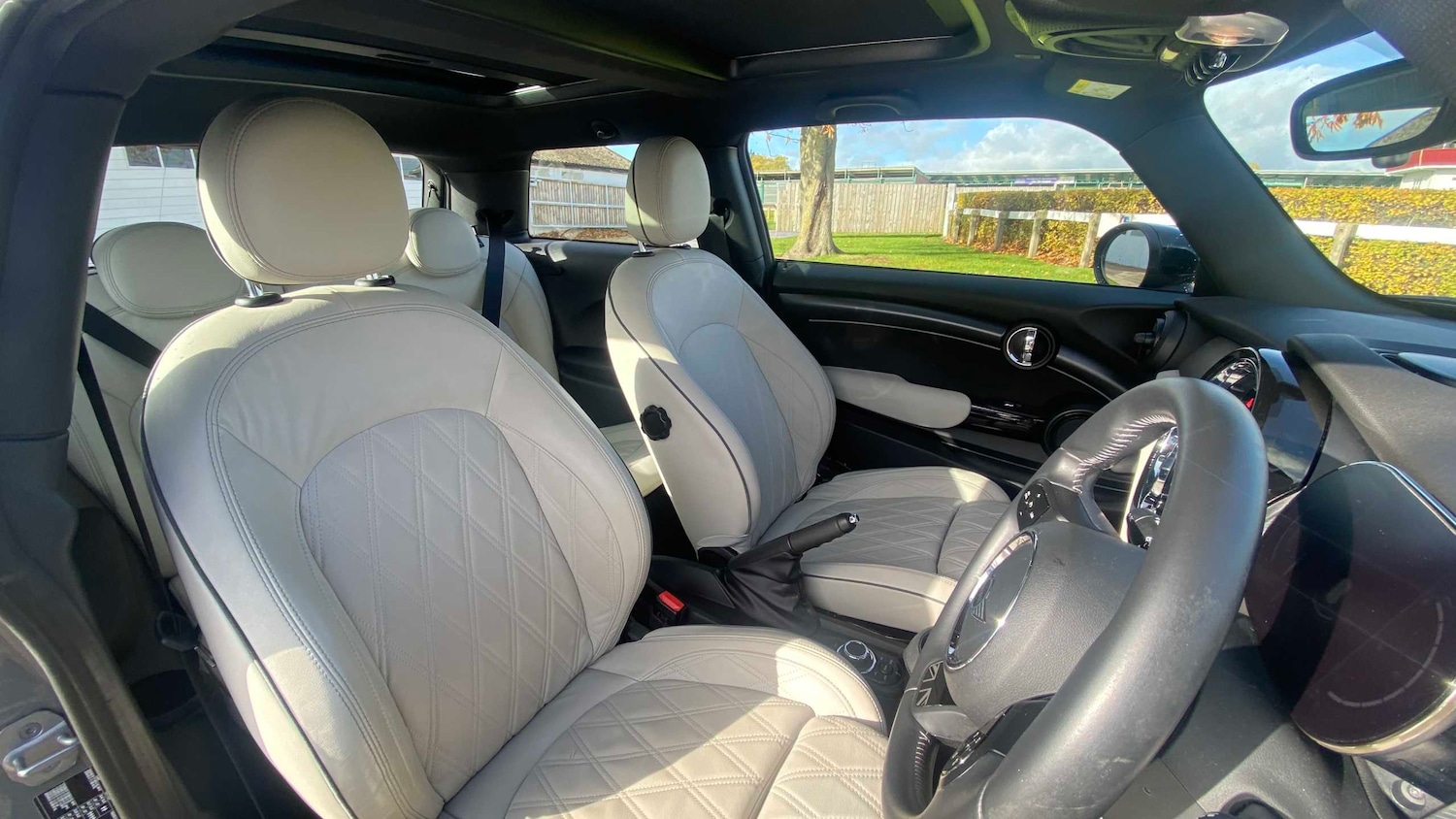 Used MINI Hatch 2021 for sale - 76411208: Photo 15