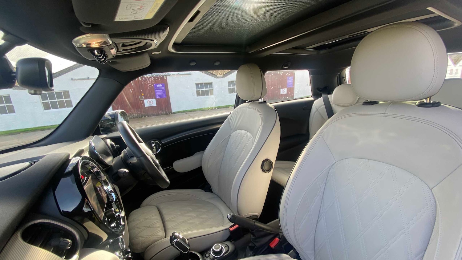 Used MINI Hatch 2021 for sale - 76411208: Photo 26