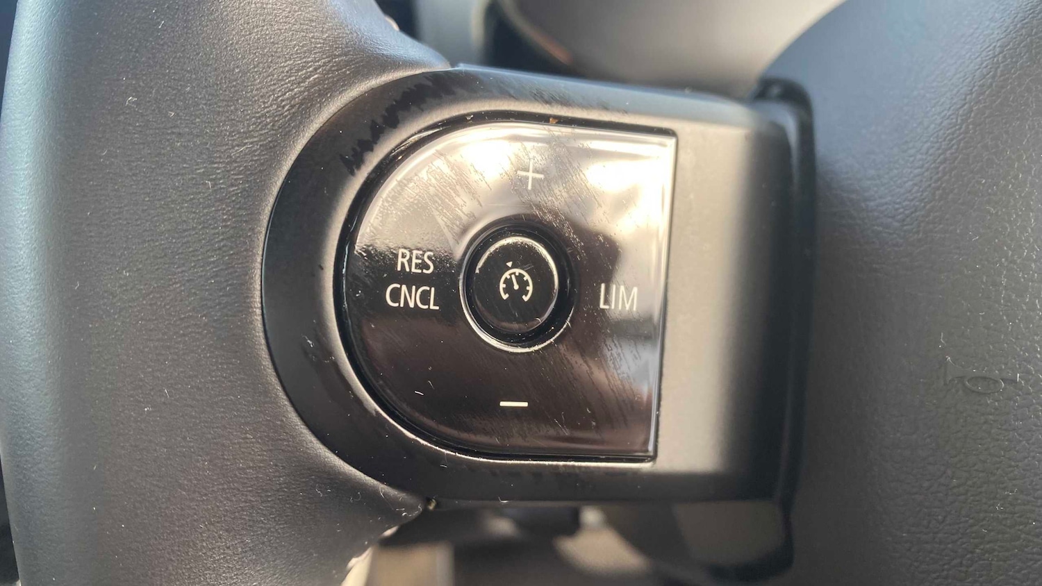 Used MINI Hatch 2021 for sale - 76411208: Photo 30