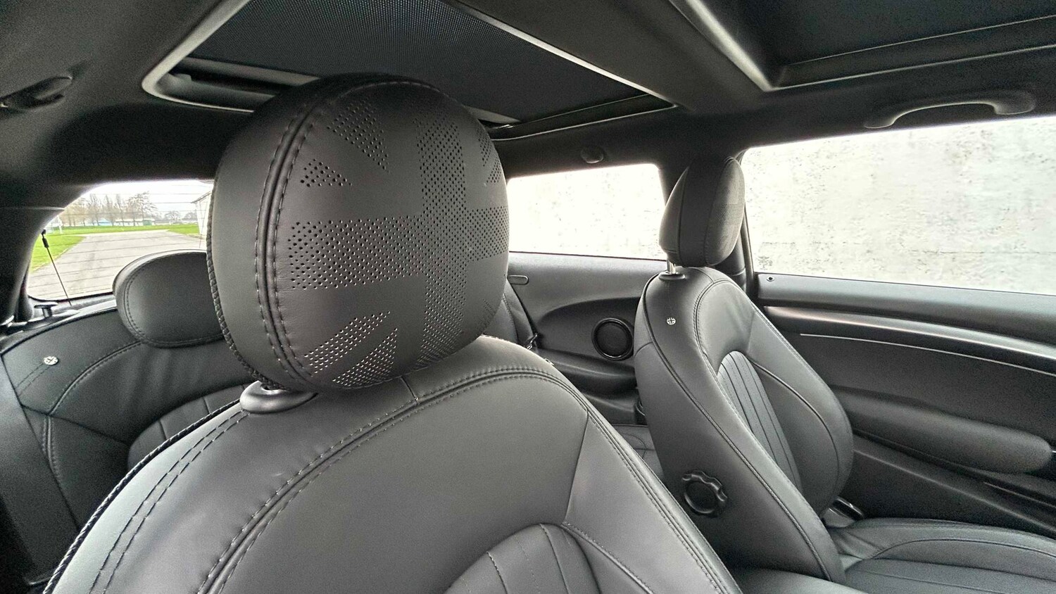 Used MINI Hatch 2023 for sale - 77810747: Photo 13