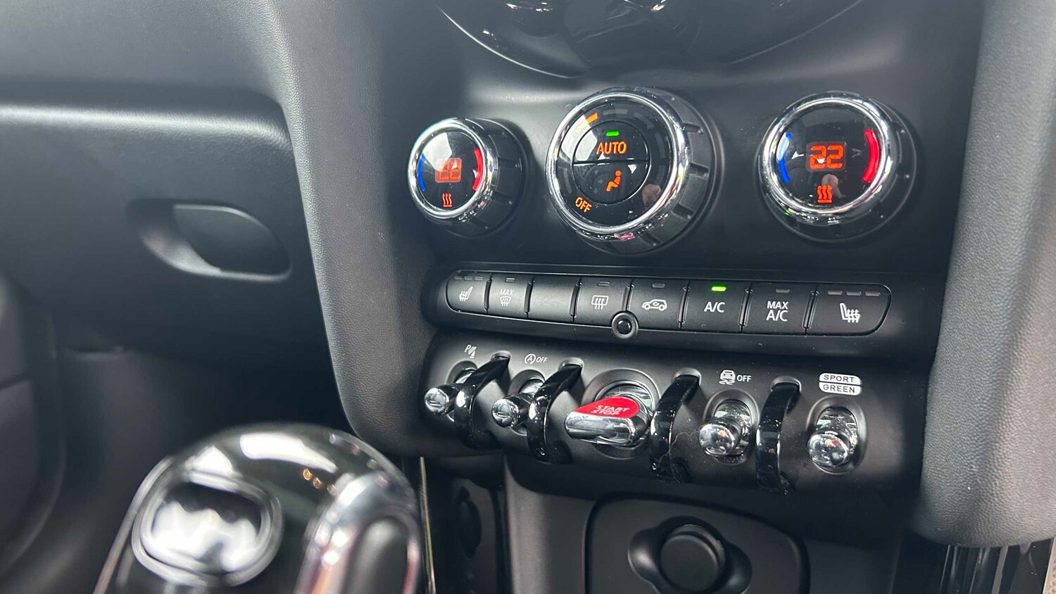 Used MINI Hatch 2023 for sale - 77810747: Photo 32