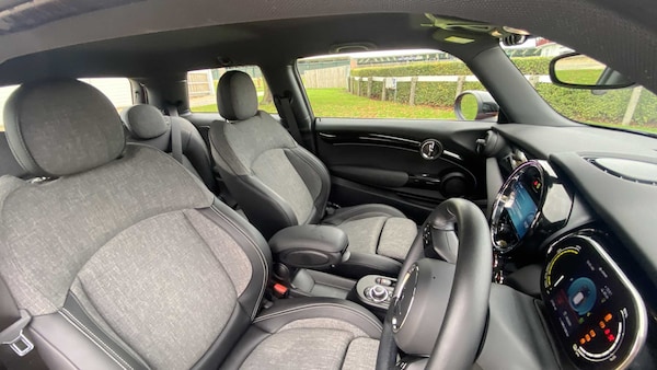 Used MINI Hatch 2022 for sale - 76170120: Photo 17