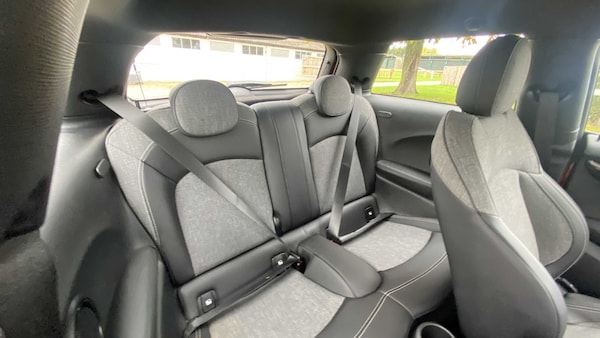 Used MINI Hatch 2022 for sale - 76170120: Photo 19