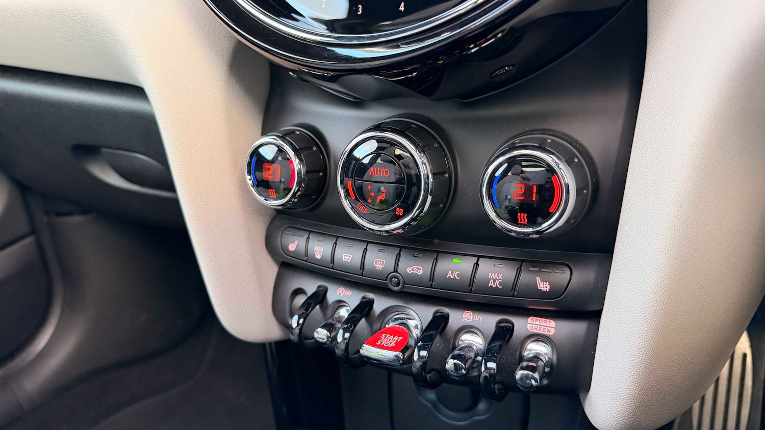 Used MINI Hatch 2022 for sale - 76442404: Photo 23