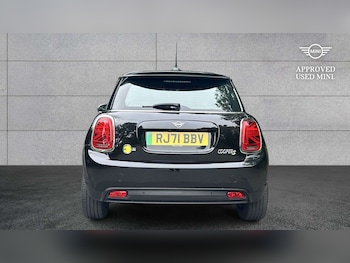 Used MINI Hatch 2021 for sale - 79109083: Photo