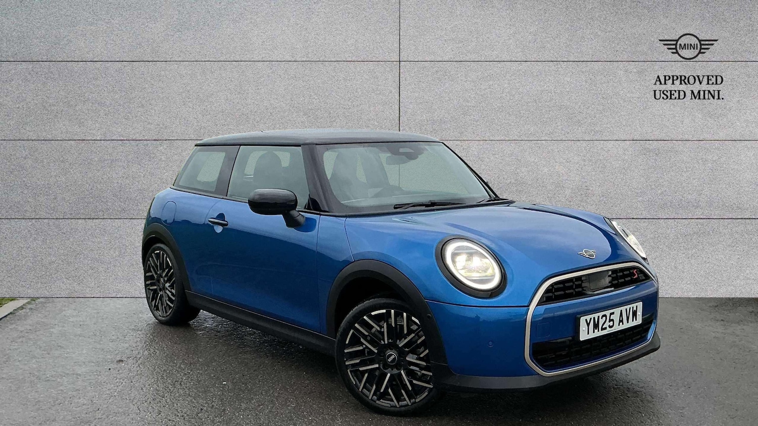 Used MINI Cooper 2025 for sale - 76564444: Photo 1