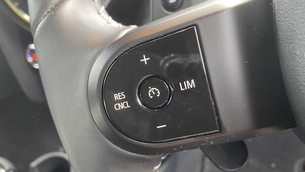 Used MINI Hatch 2022 for sale - 76205145: Photo 31