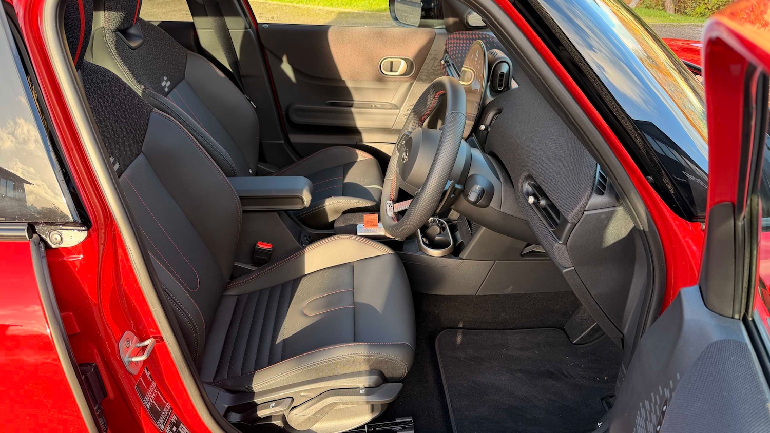 Used MINI Cooper 2025 for sale - 76827504: Photo 12