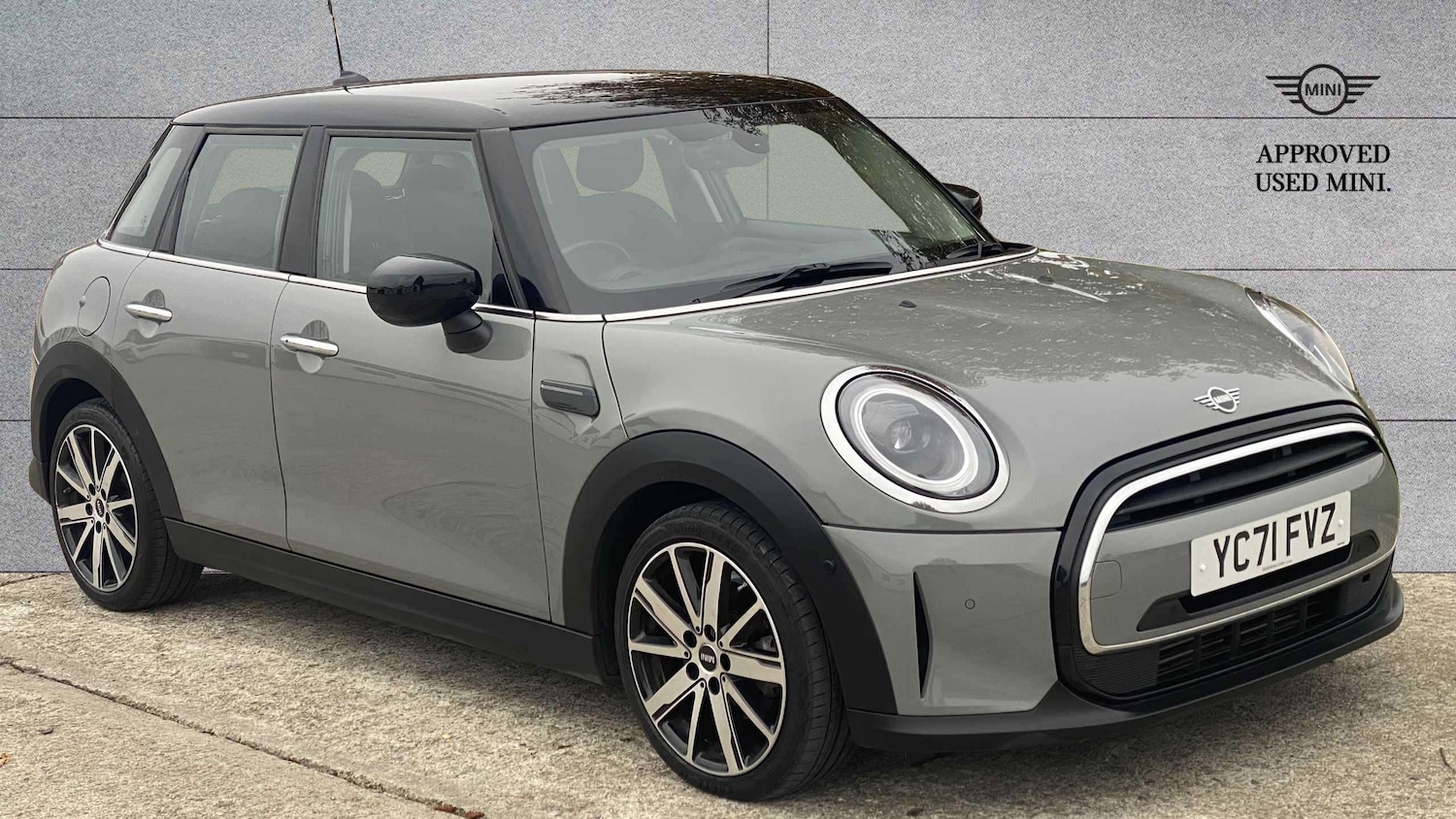 Used MINI Hatch 2021 for sale - 76272055: Photo 1