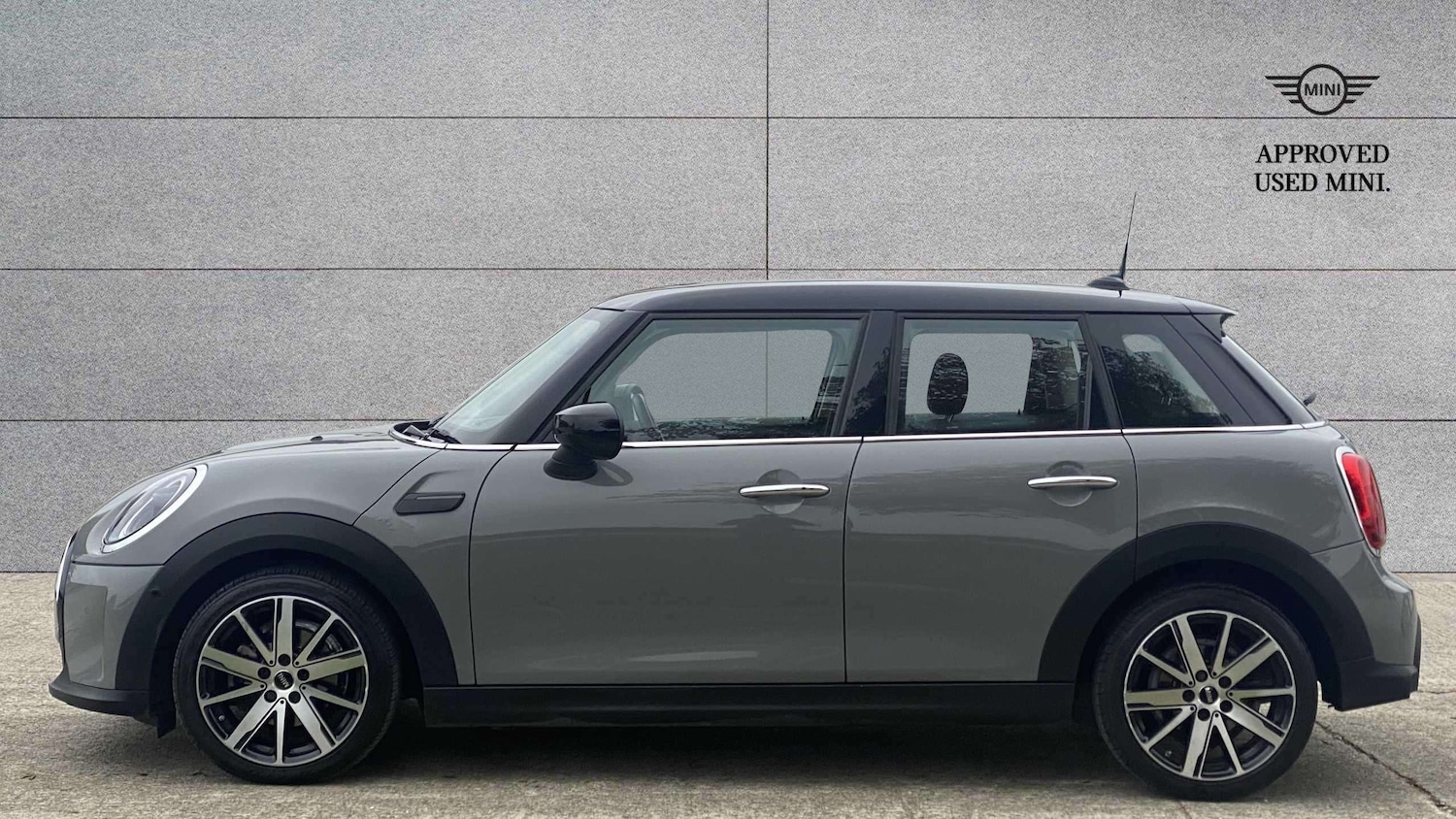 Used MINI Hatch 2021 for sale - 76272055: Photo 3