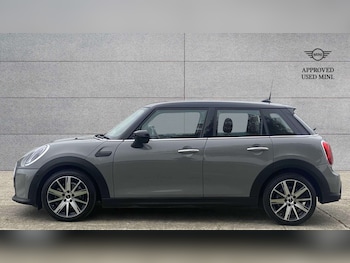 Used MINI Hatch 2021 for sale - 76272055: Photo 3