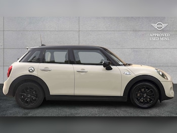 Used MINI Hatch 2019 for sale - 78482756: Photo
