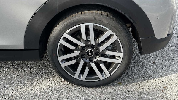 Used MINI Cooper 2025 for sale - 75366499: Photo 11