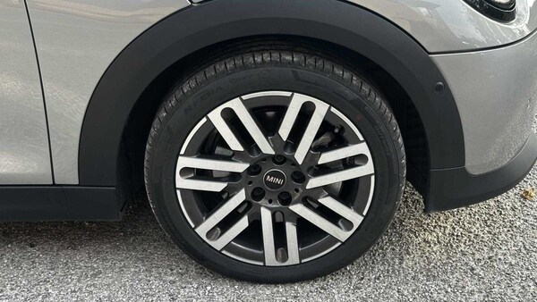 Used MINI Cooper 2025 for sale - 75366499: Photo 7