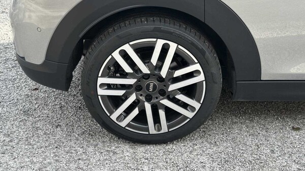 Used MINI Cooper 2025 for sale - 75366499: Photo 8