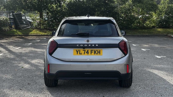 Used MINI Cooper 2025 for sale - 75366499: Photo 9