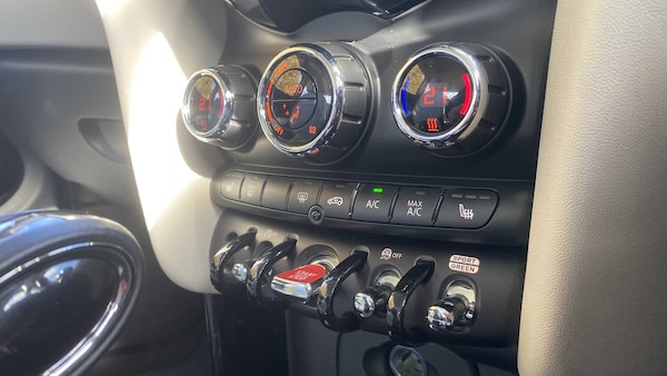 Used MINI Hatch for sale - 76242464: Photo 32