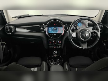 Used MINI Hatch 2021 for sale - 76378801: Photo