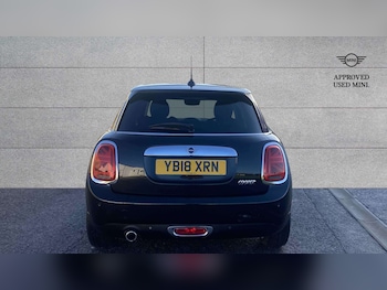 Used MINI Hatch 2018 for sale - 76789370: Photo