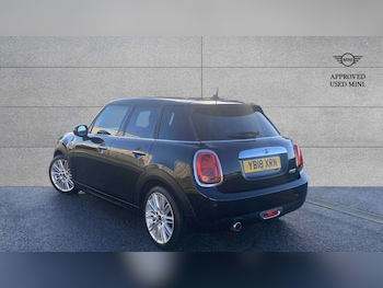 Used MINI Hatch 2018 for sale - 76789370: Photo