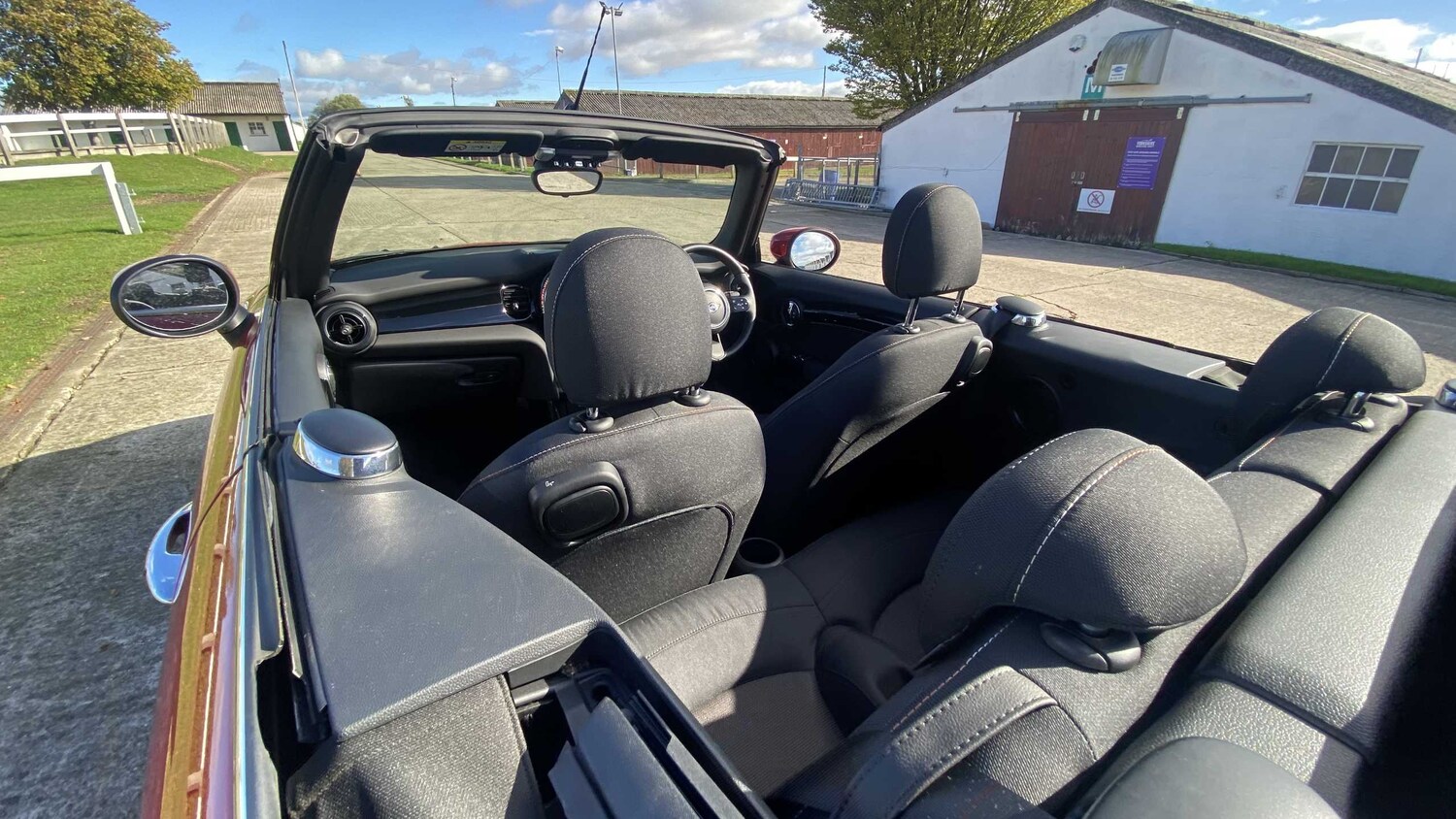 Used MINI Convertible 2021 for sale - 76192006: Photo 19