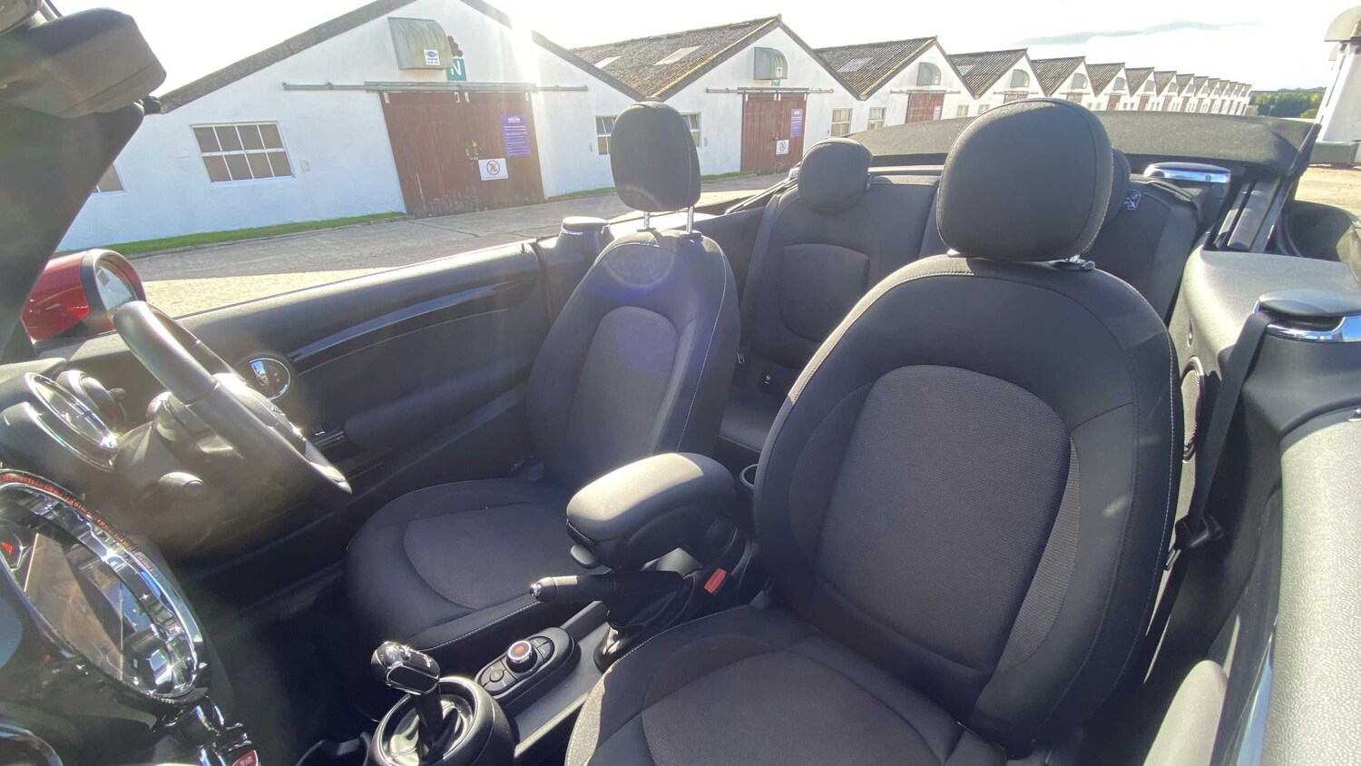 Used MINI Convertible 2021 for sale - 76192006: Photo 21