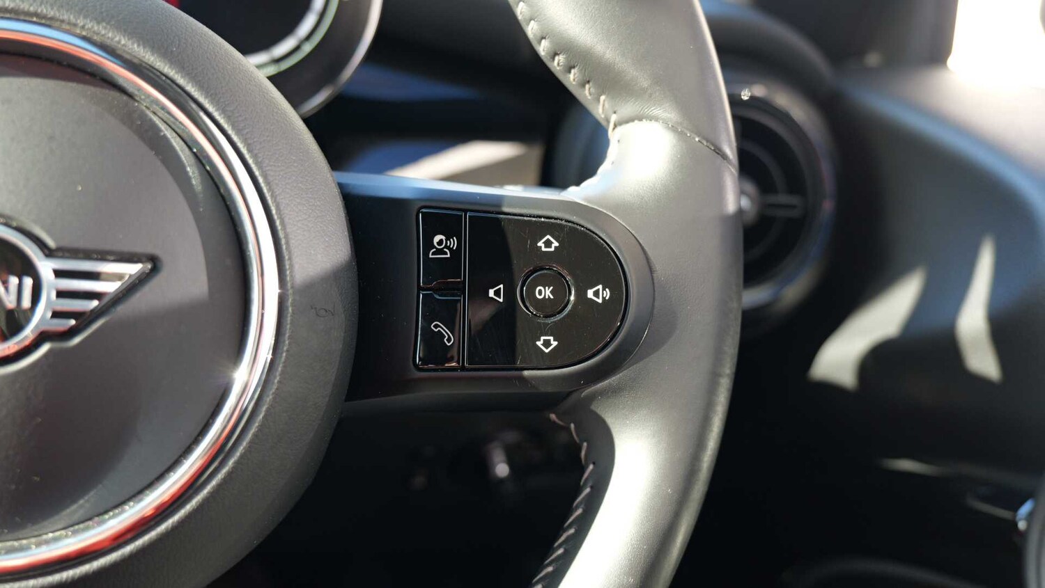 Used MINI Hatch 2023 for sale - 77979431: Photo 26