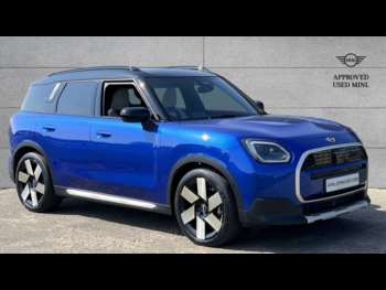 2024 - 150kW E Exclusive 66kWh 5dr Auto