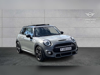 Used MINI Hatch 2018 for sale - 79391041: Photo