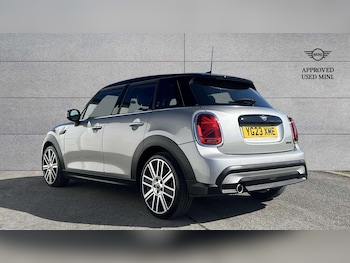 Used MINI Hatch 2023 for sale - 78338055: Photo