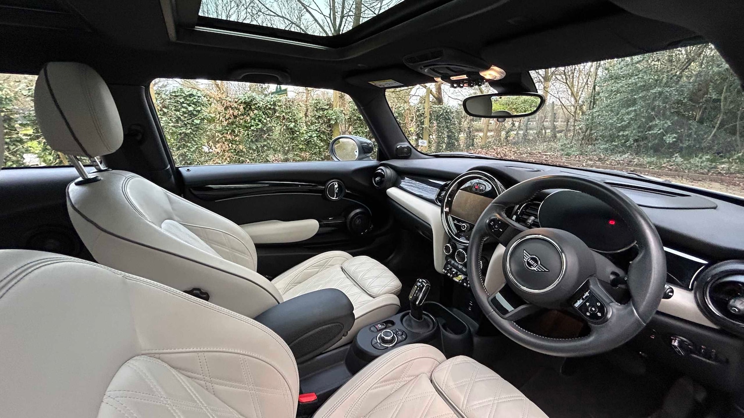 Used MINI Hatch 2022 for sale - 77648860: Photo 12