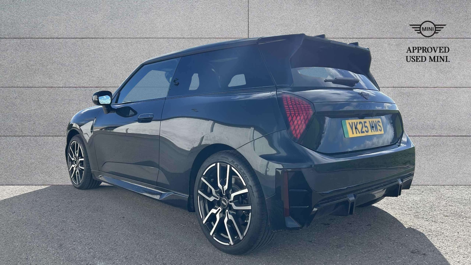 Used MINI Cooper 2025 for sale - 77577297: Photo 3