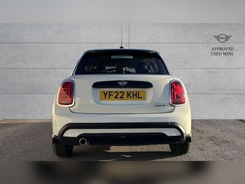 Used MINI Hatch 2022 for sale - 77134859: Photo