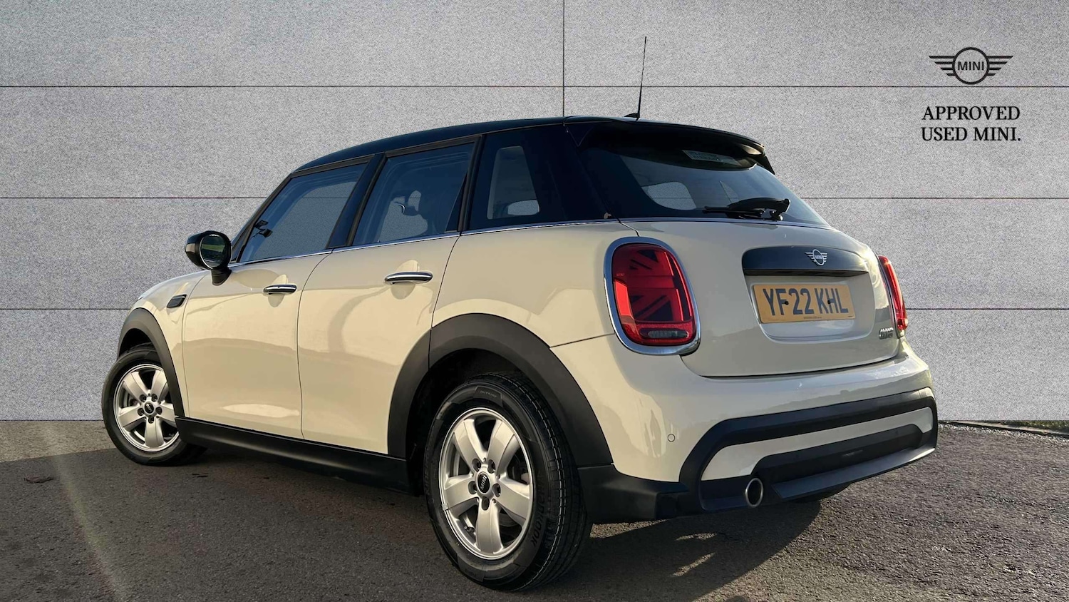 Used MINI Hatch 2022 for sale - 77134859: Photo 4